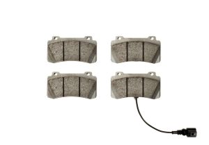 Racingline 4-Piston Caliper Replacement Brake Pads - VWR67000 (2017-2020 Kits Only)