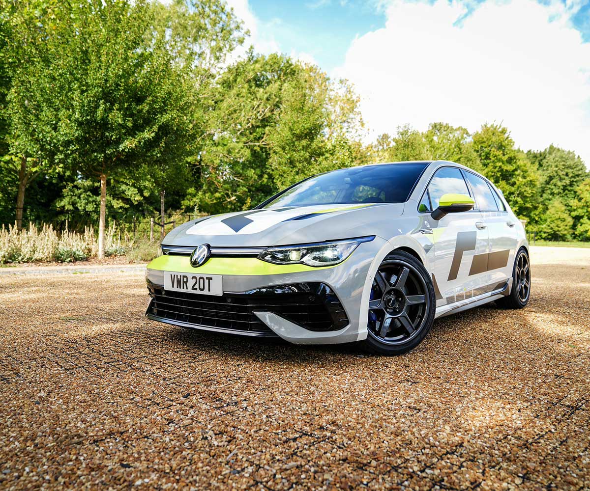 Racingline Vwr R-06 18X8.5 (Et44) Flow Formed Gloss Gunmetal Wheel 11 Racingline Vwr R-06 18X8.5 (Et44) Flow Formed Gloss Gunmetal Wheel - Image 11