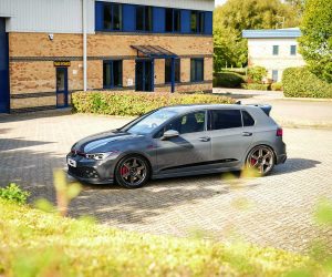 Racingline Vwr R-06 18X8.5 (Et44) Flow Formed Gloss Gunmetal Wheel 33 Vwr610401 16