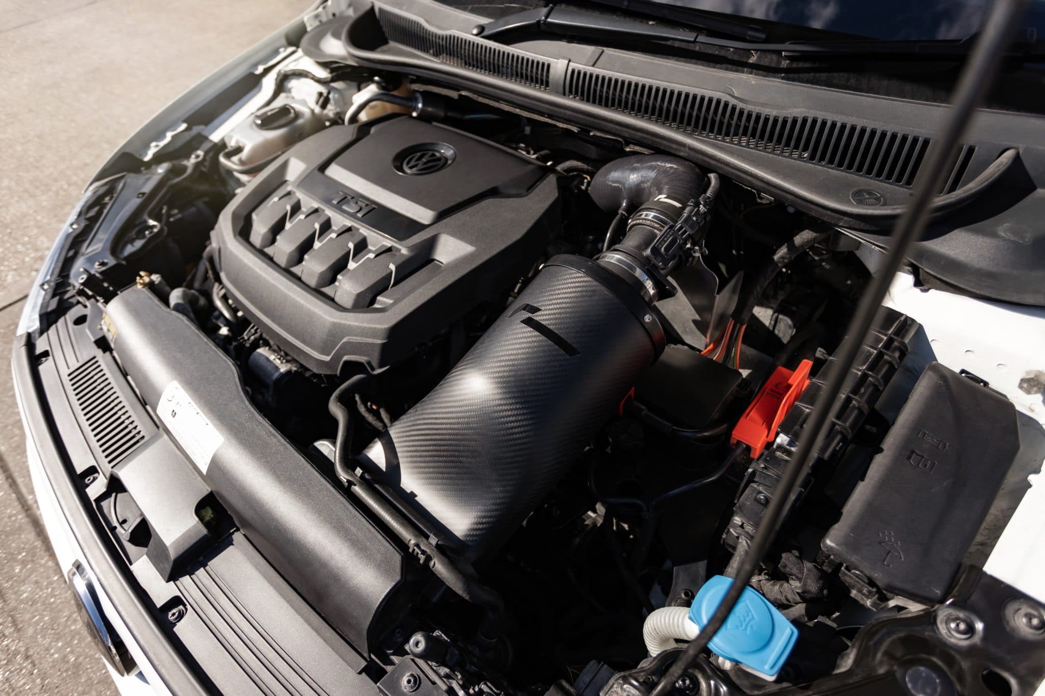 Racingline Vw Polo Mk6 Gti (Aw) Carbon Air Intake Kit 2.0Tsi Ea888.3B (2017+) 6 Racingline Vw Polo Mk6 Gti (Aw) Carbon Air Intake Kit 2.0Tsi Ea888.3B (2017+) - Image 6